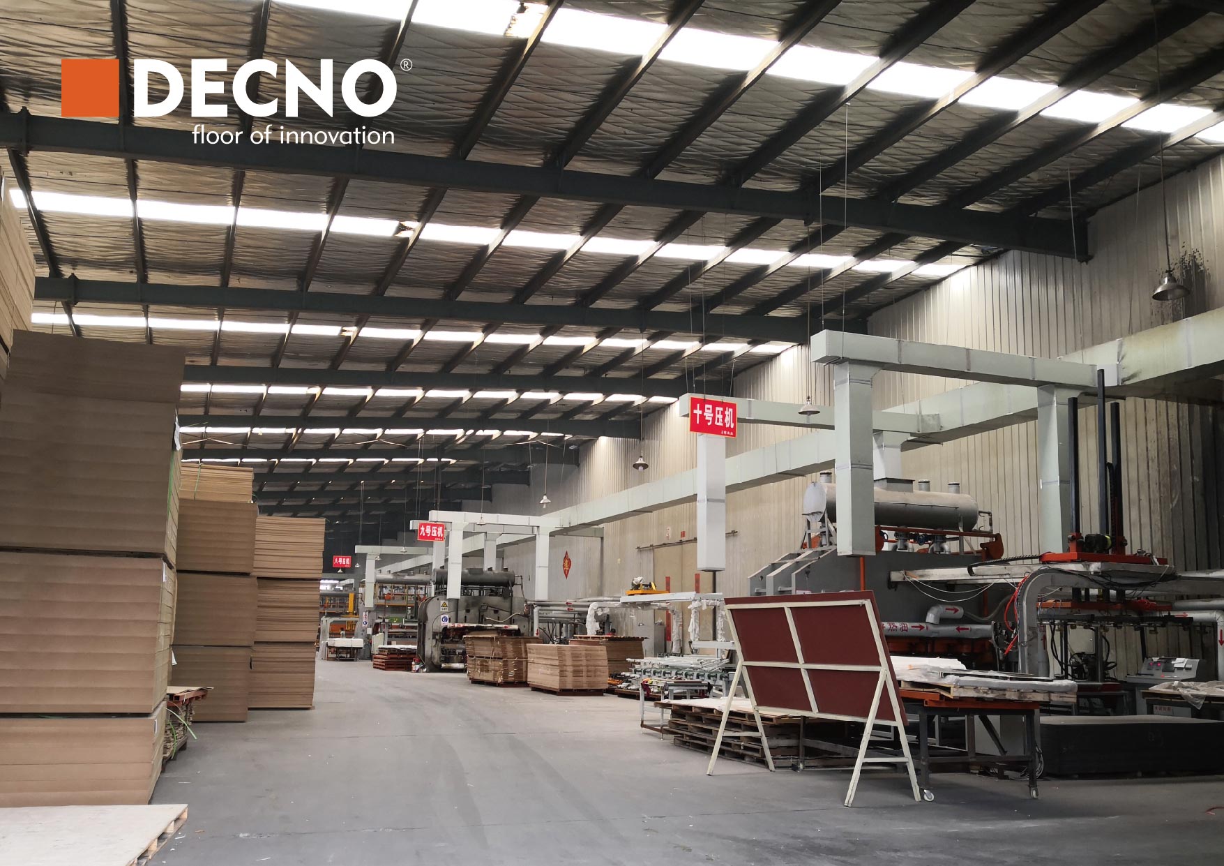 Suelos laminados impermeables: belleza y rendimiento combinados | DECNO